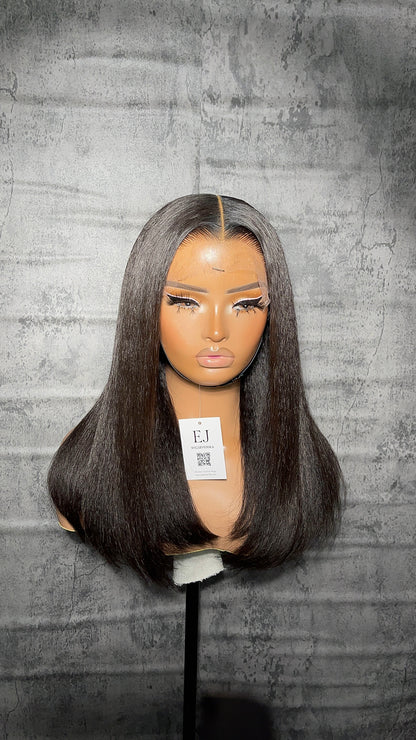 Kinky Straight (Silk pressed)