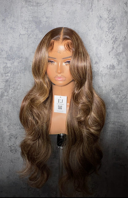 Raw Vietnamese ~ Brown/Blonde Highlights