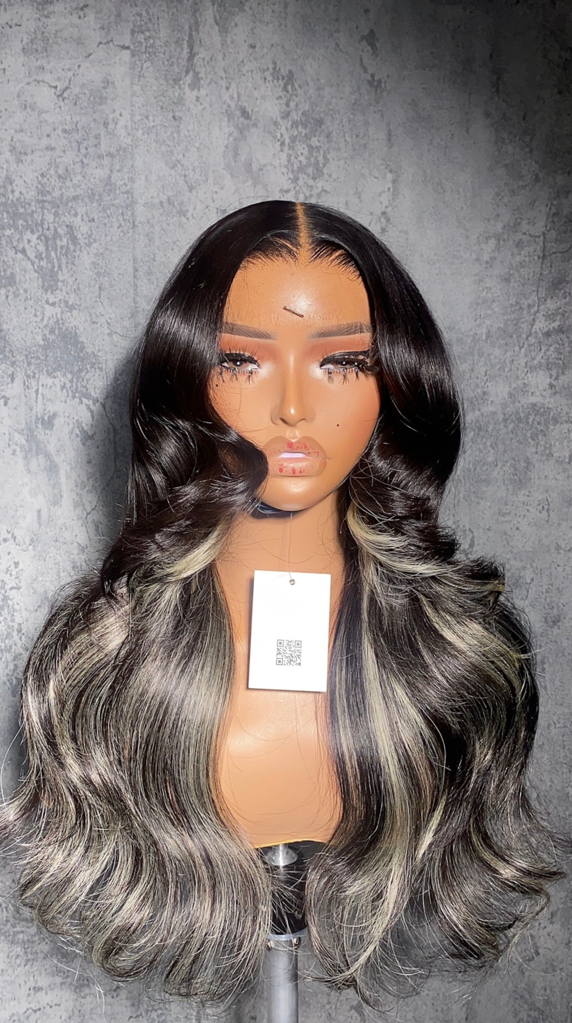 Faux Highlights Wig