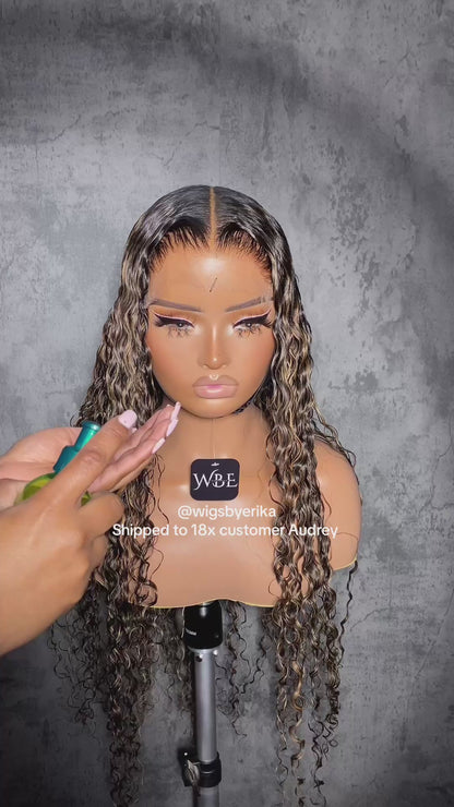 Curly Highlights Wig
